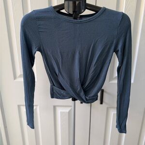Alo Yoga Twist Front Long Sleeve Shirt